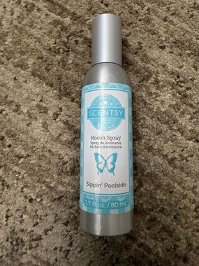 Scentsy Sippin' Poolside Room Spray - Aqua Blue